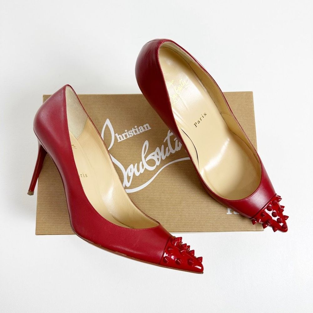 CHRISTIAN LOUBOUTIN Red Geo Spiked Heels 39 US 8.5 Leather 85mm Pump Low Heel
